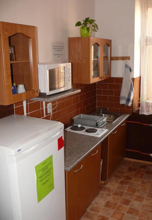 Hostel Advantage Prag Exteriör bild