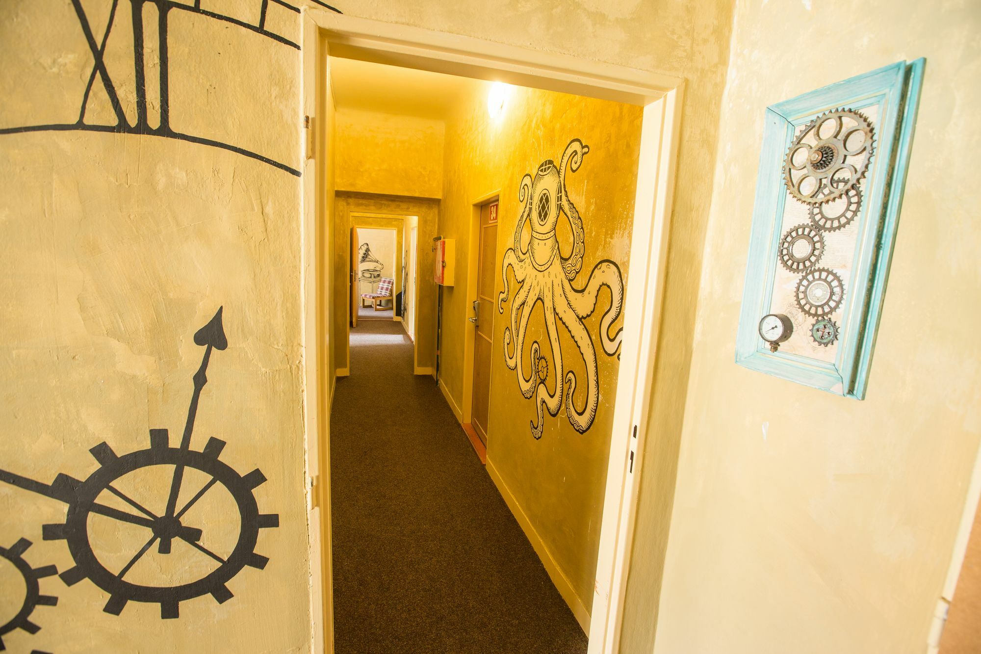 Hostel Advantage Prag Exteriör bild